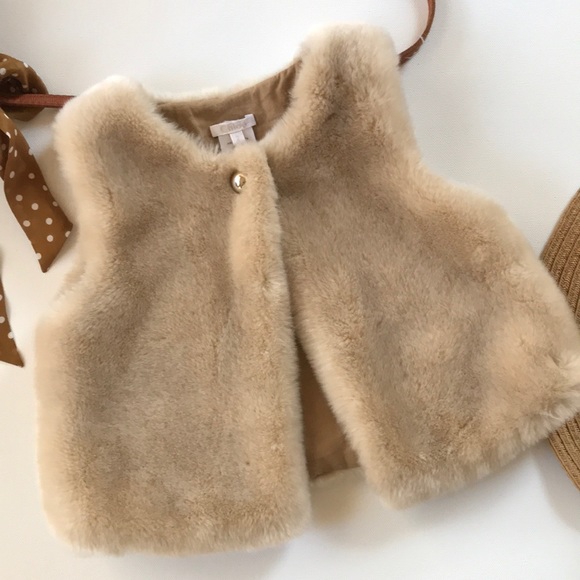 Chloe Other - ❤️... Chloe Vest
